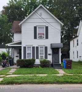 48 5th Avenue