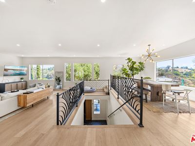 2927 Park Center Dr