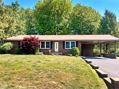 40 Windy Hill Rd