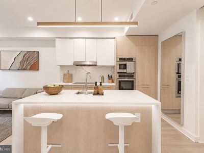 7700 Georgia Ave NW #101