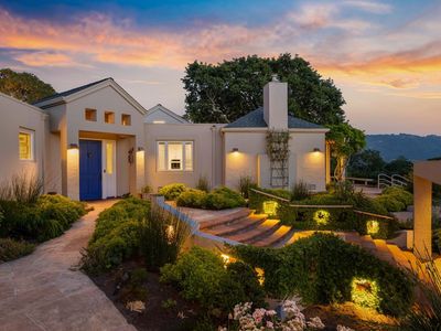 9730 Via Bella Vista