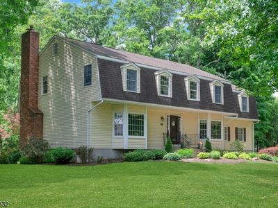 20 Lark Ln
