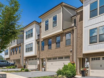 Property at 240 Hickory Hollow Ct, Cockeysville, MD
