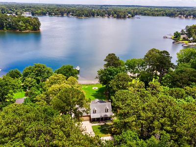 477 Lake Tide Dr