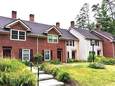 121 Townhouse Way #20