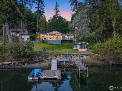 4751 E Pickering Road