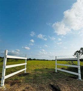 Property at 224 Cistern Rd, Rosanky, TX