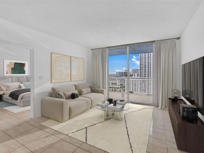 275 NE 18th St APT 1510