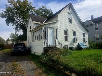 5 Cummings Avenue