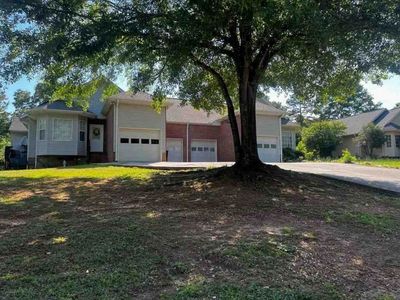 127 Ashton Ln