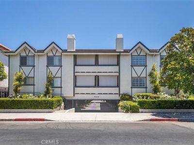 5230 Zelzah Ave APT 3