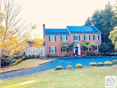 919 Mulberry Rd