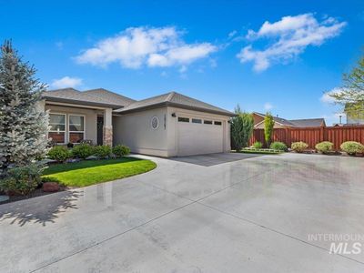 10767 W Leilani Dr