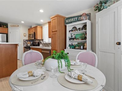 1424 Glengrove Sq