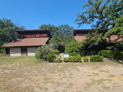 1121 Thornridge Cir