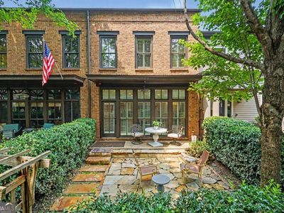729 Hammond Dr