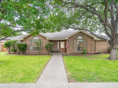 4711 Melville Dr
