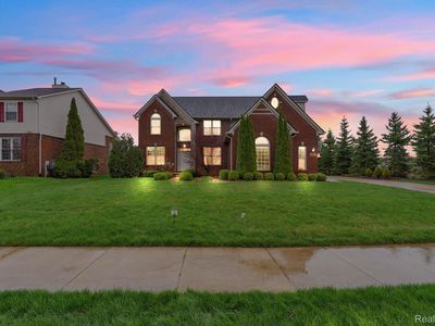 Property at 1002 Carriage Trace Blvd, South Lyon, MI