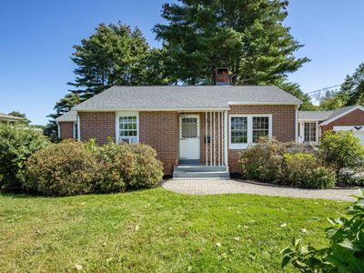 1935 Lafayette Road