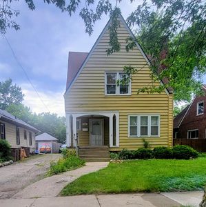 Property at 51 Dakota St, Pontiac, MI