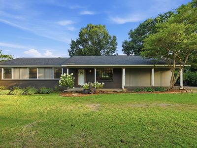 5024 Jones Loop Rd