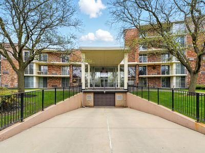 1150 E Jackson St APT 1J