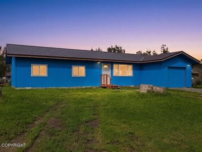 505 E Gold Key Ln