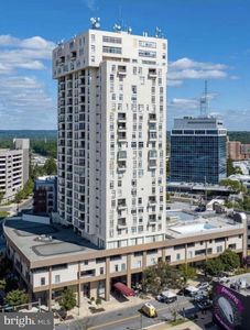 28 Allegheny Ave APT 1404