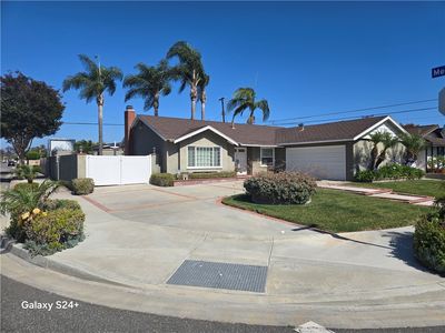 15392 Hanover Ln