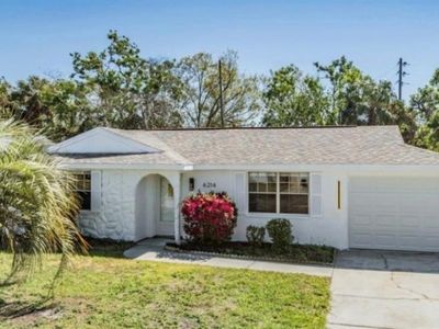 6214 Westport Dr