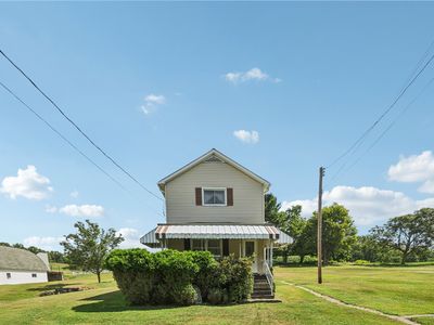 107 Moglia Ln