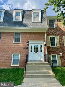 784 Quince Orchard Blvd #P2