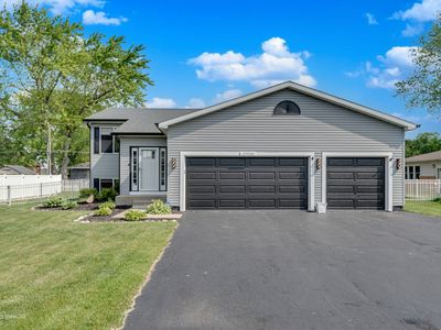 25450 W Lehmann Blvd