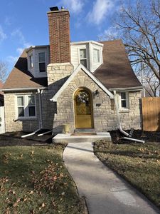 4102 North 40th STREET