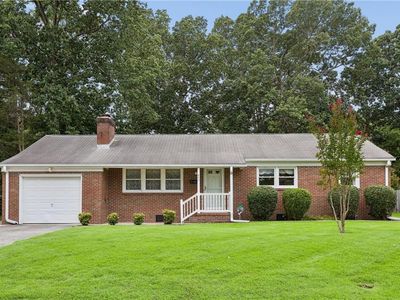 Property at 843 Catalina Dr, Newport News, VA