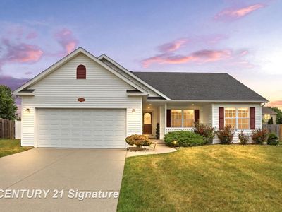 5570 Blackberry Dr