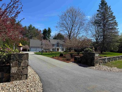 12 Winding Brook Drive