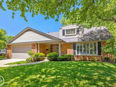 432 Saddle Ln