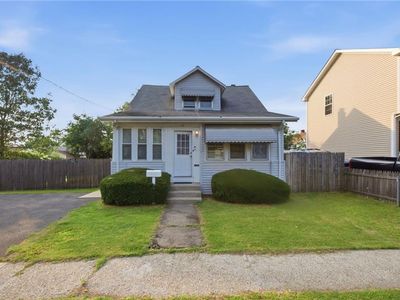 42 Riverview Ave