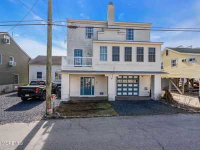 11 Avenue D