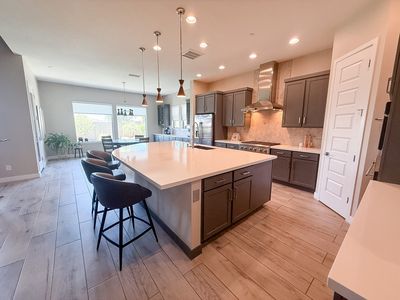 11613 W Montansoro Ln