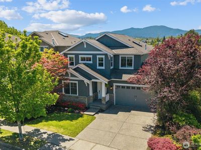 6725 Denny Peak Drive