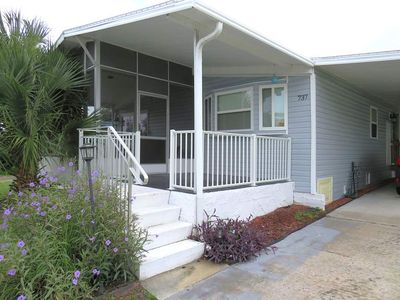 737 Royal Palm Dr #1943