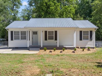 335 Pinonwood Dr