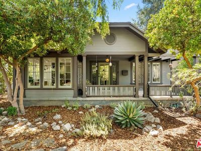 1788 N Los Robles Ave
