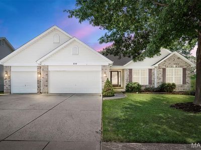 226 Charging Bear Dr