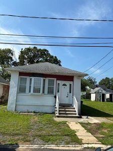 94 Neptune Pl