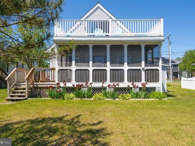 8 S Anchorage Ave