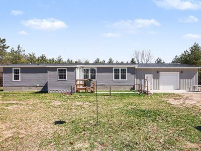 4287 N River Dr