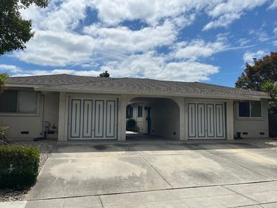 21240 Gardena Dr